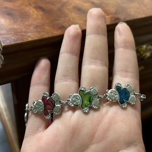 Silver teddybear bracelet